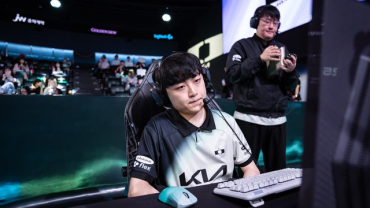 Đây là tuyển thủ đang được yêu cầu chuyển xuống Challengers nhiều bậc nhất LCK hiện tại- Ảnh 1.