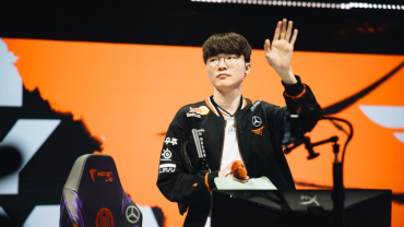 Faker "gáy" cực căng sau trận thắng AL- Ảnh 1.