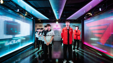 [LMHT] T1 vs DK: T1 thắng nghẹt thở 3-2 khi Aiming mắc sai lầm chí mạng